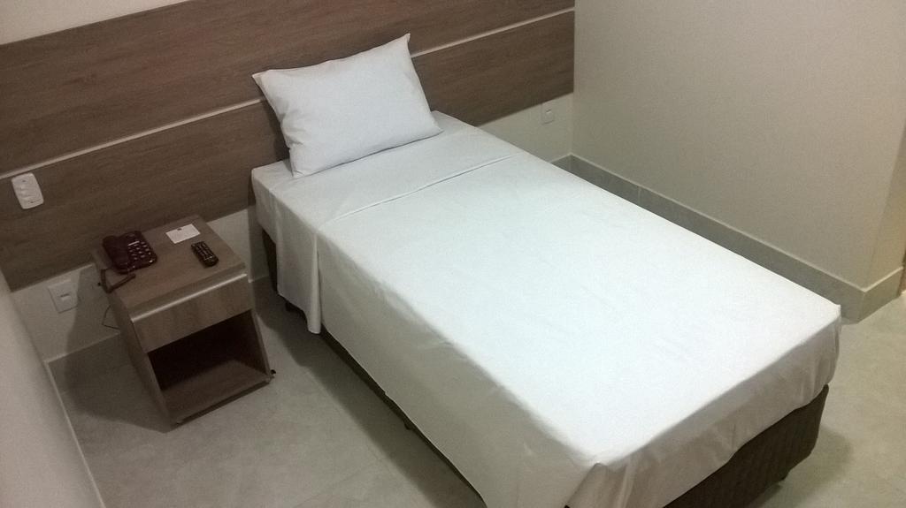 Hotel Hospeda Marília Екстериор снимка