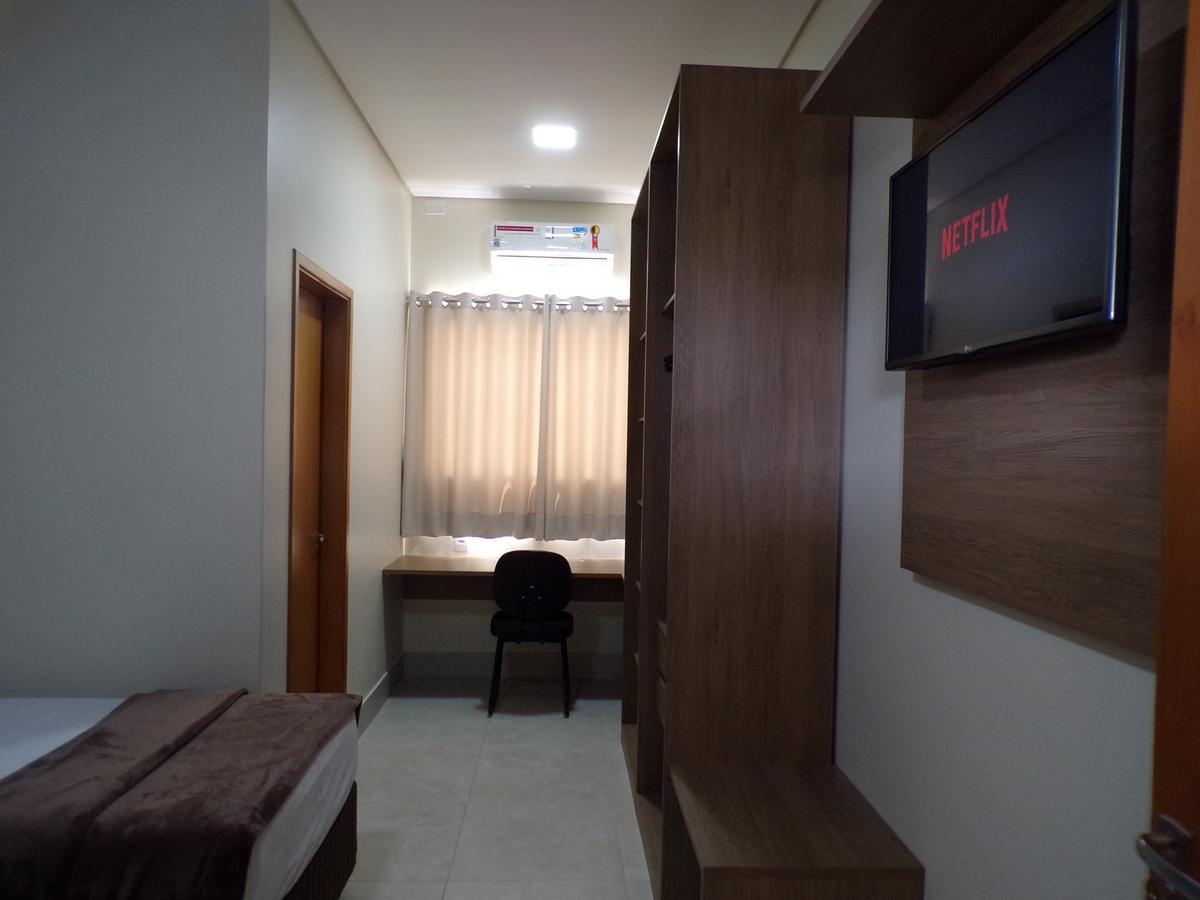 Hotel Hospeda Marília Екстериор снимка